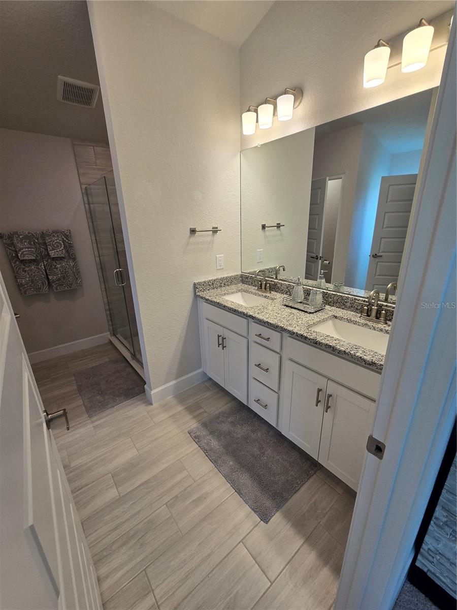 WYLD PALMS VILLAGE CONDOMINIUM - Residential