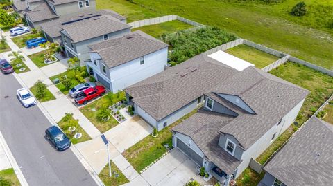 A home in WIMAUMA