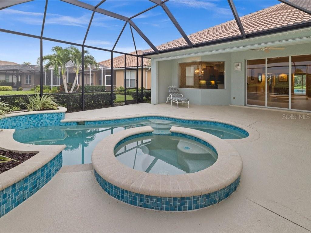 3927 WHISPERING OAKS DRIVE