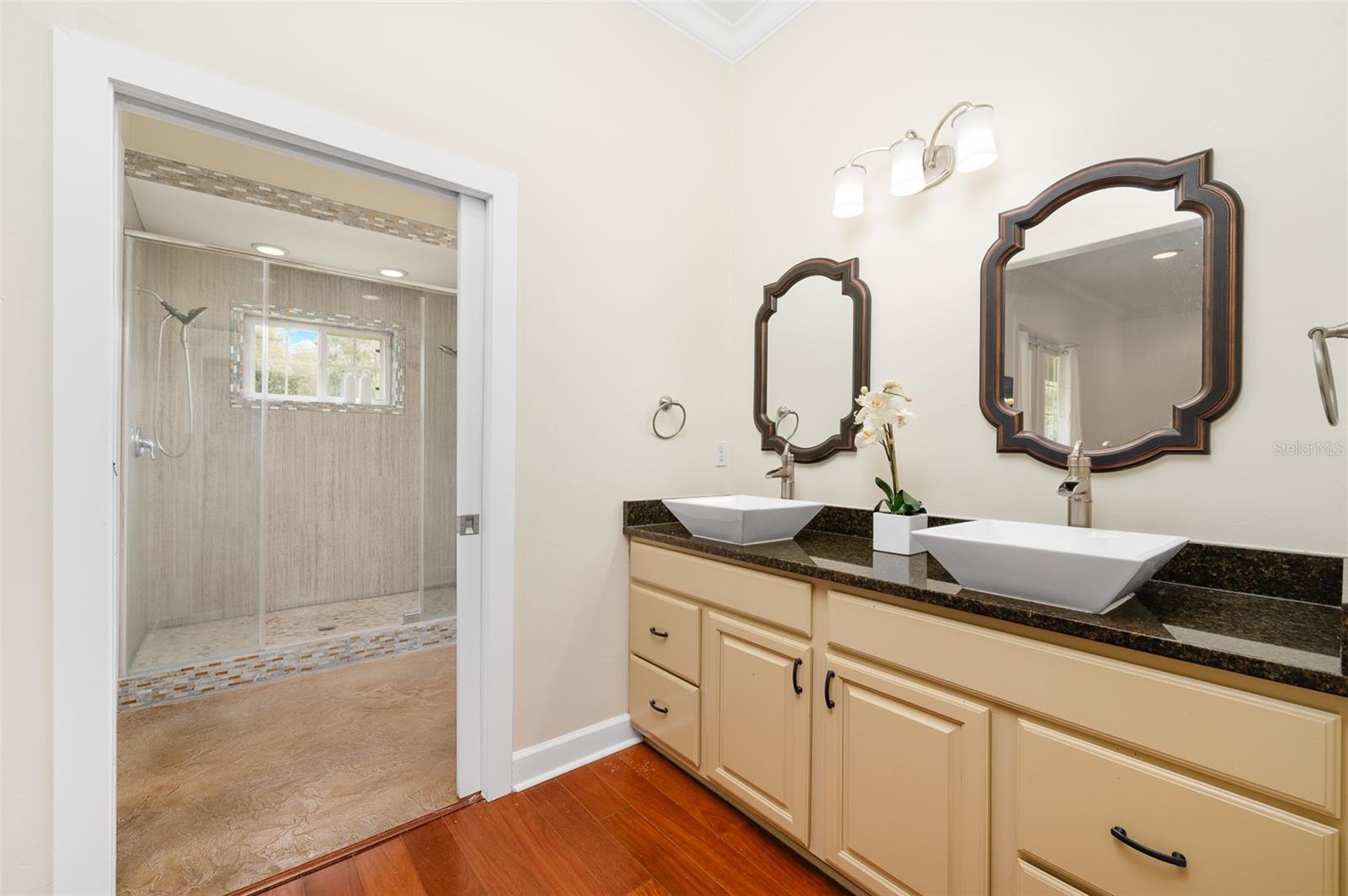 BROADMOOR PH VII - Residential