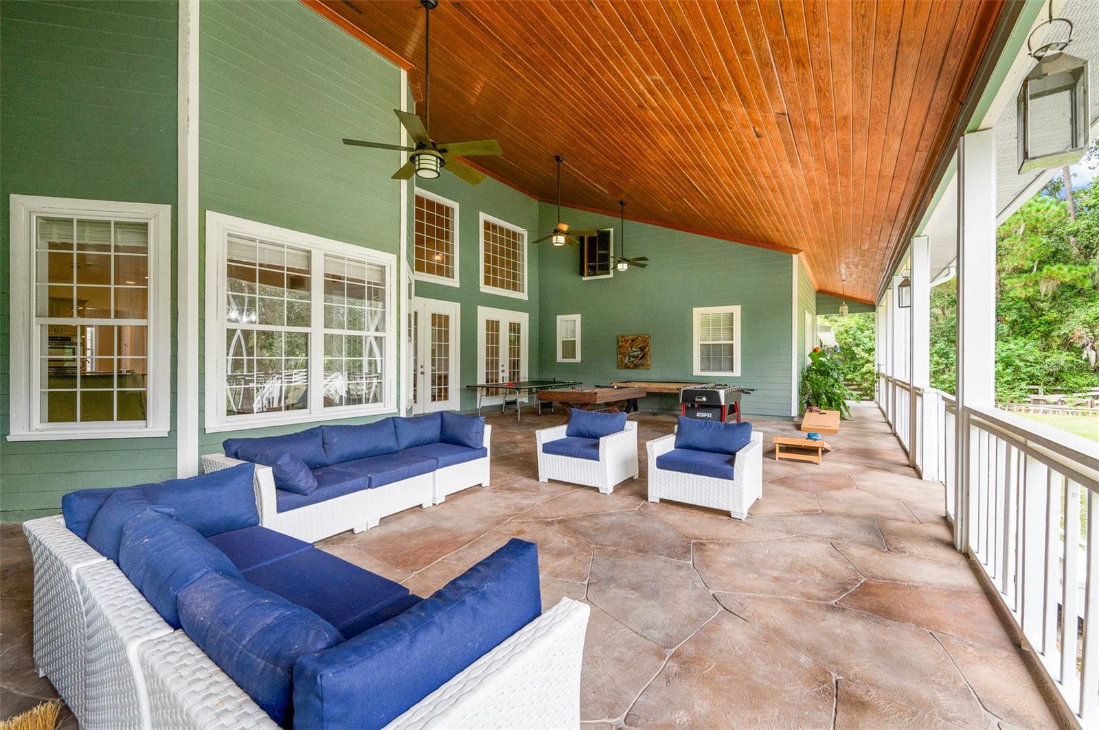 BROADMOOR PH VII - Residential