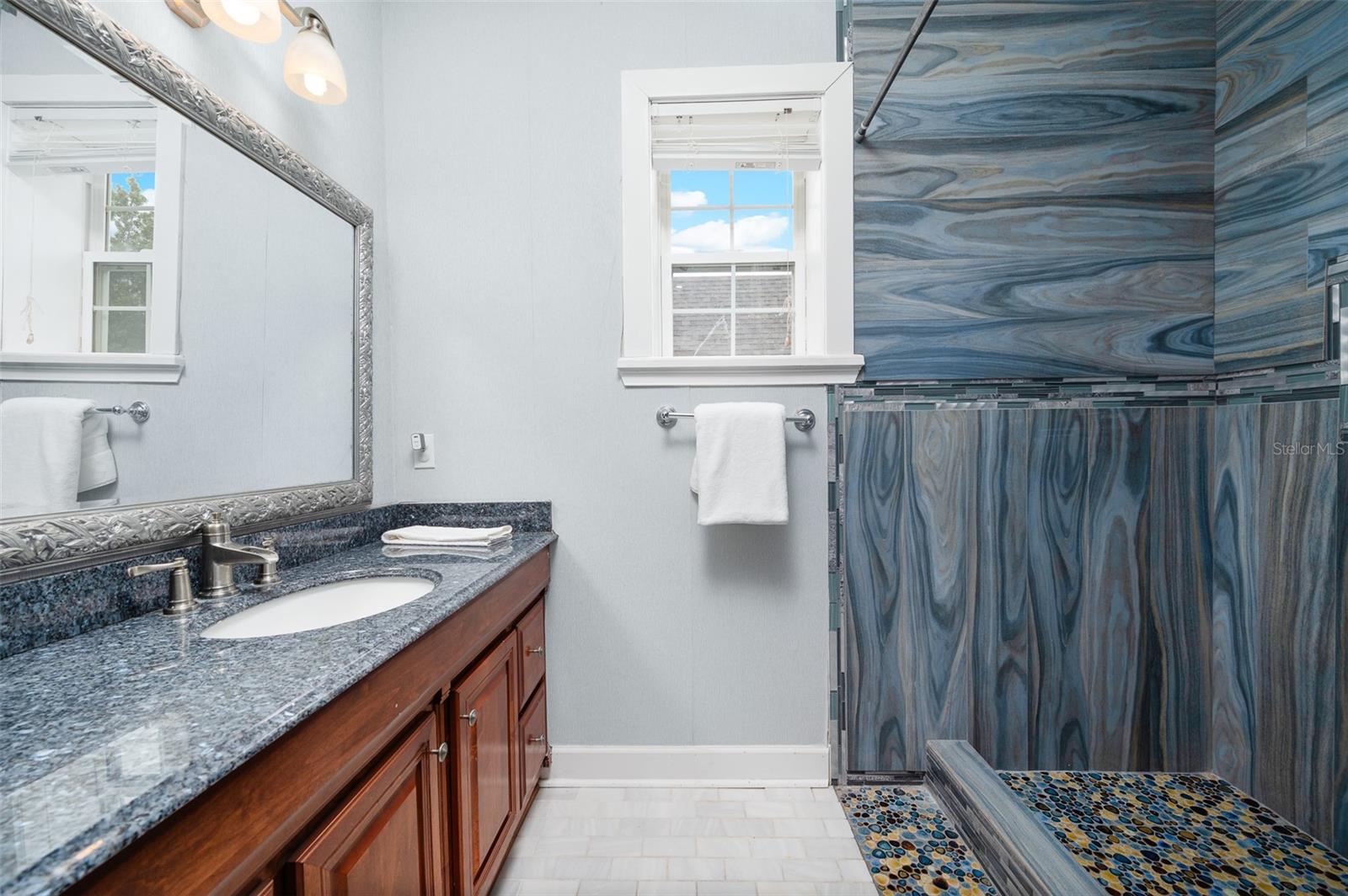 BROADMOOR PH VII - Residential