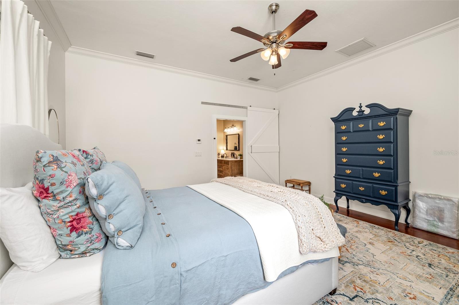 BROADMOOR PH VII - Residential