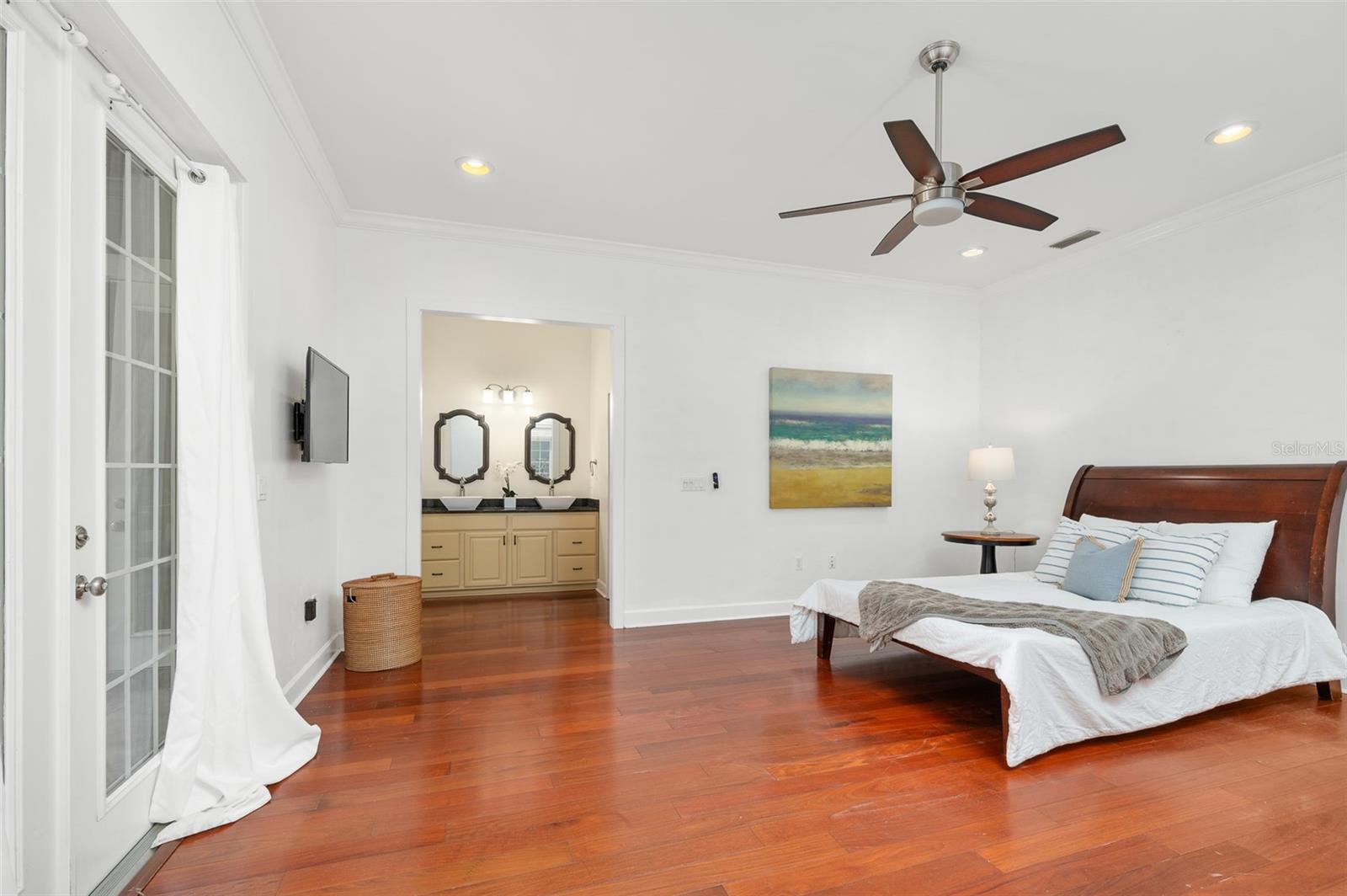 BROADMOOR PH VII - Residential