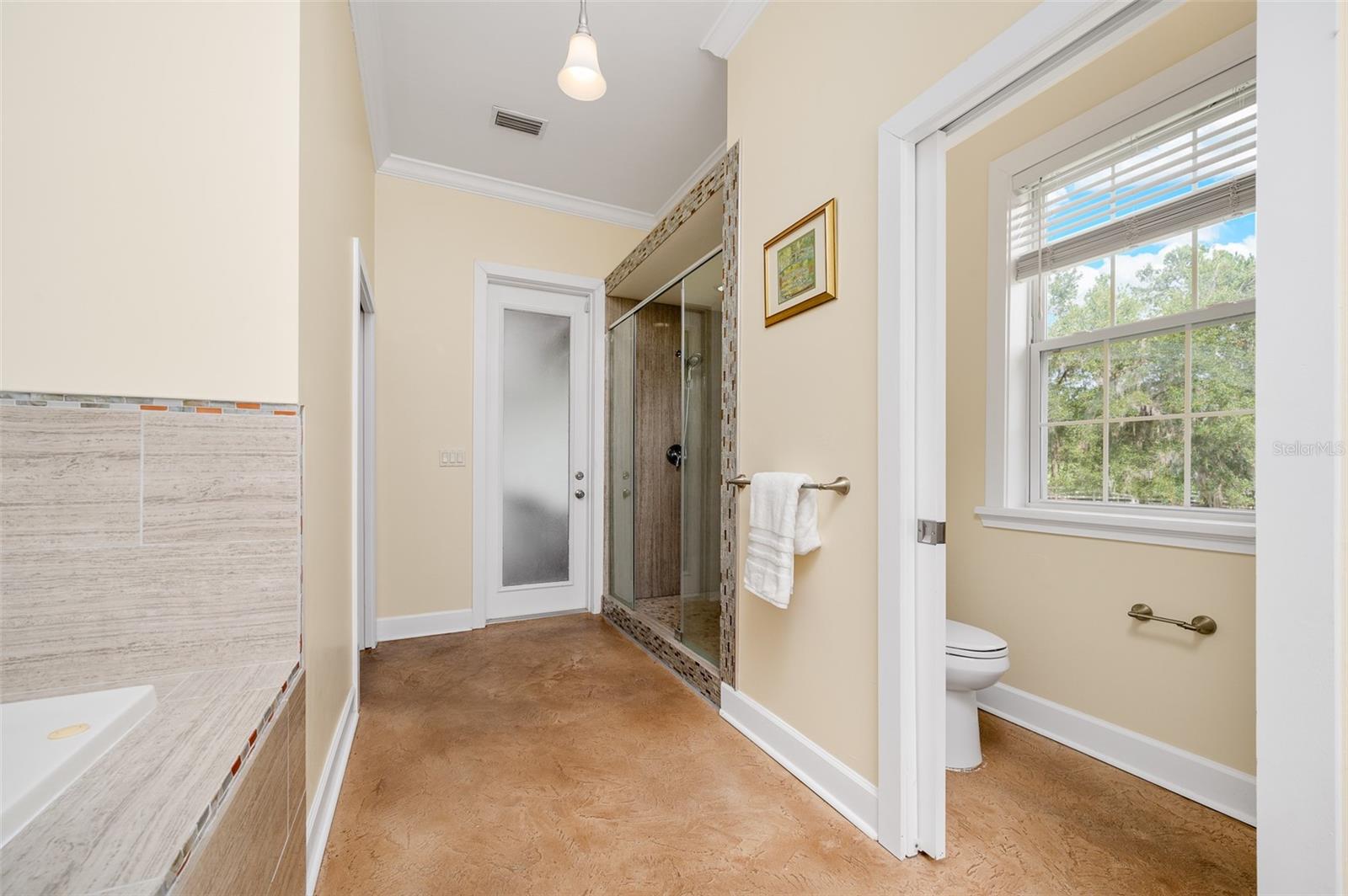BROADMOOR PH VII - Residential