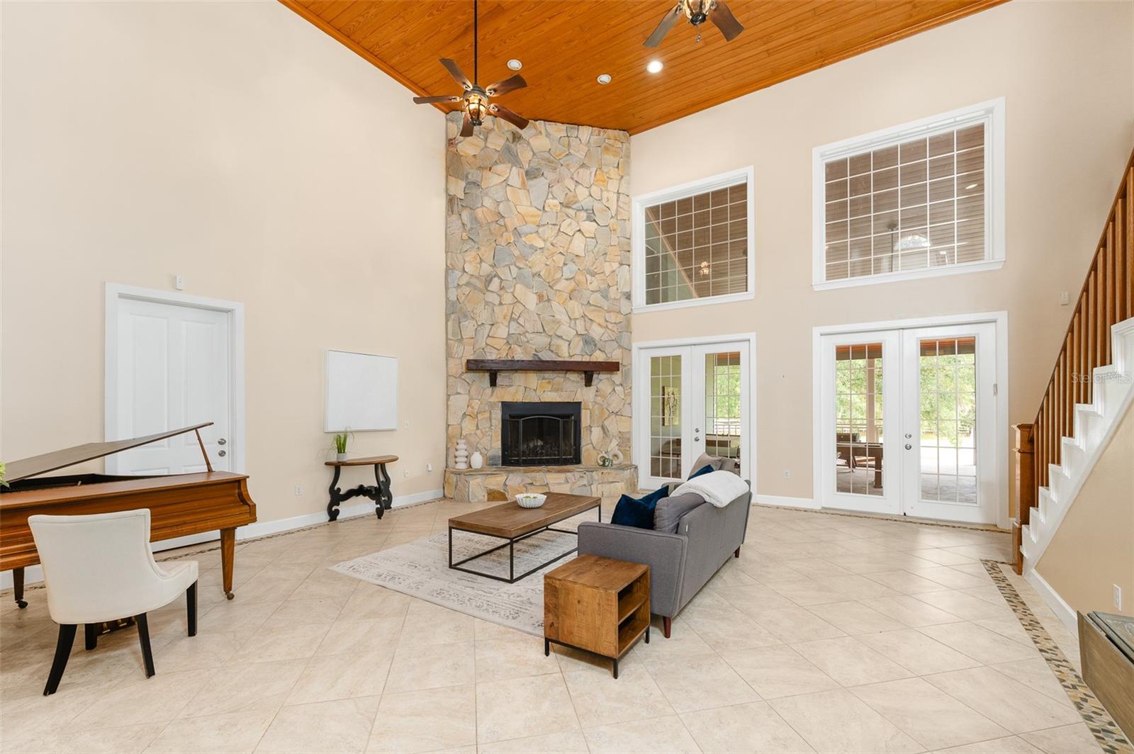 BROADMOOR PH VII - Residential