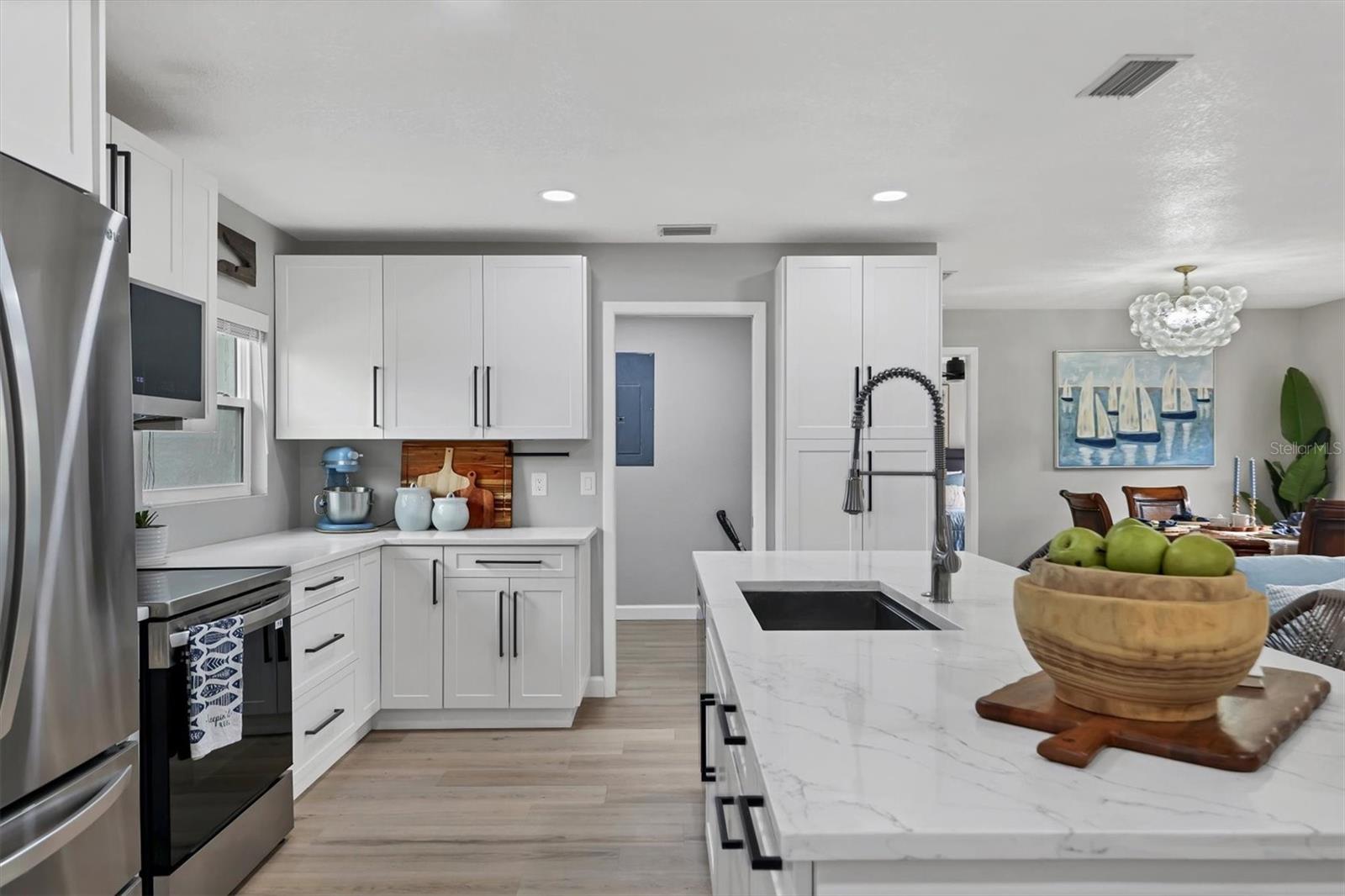 FOX CHASE - Residential