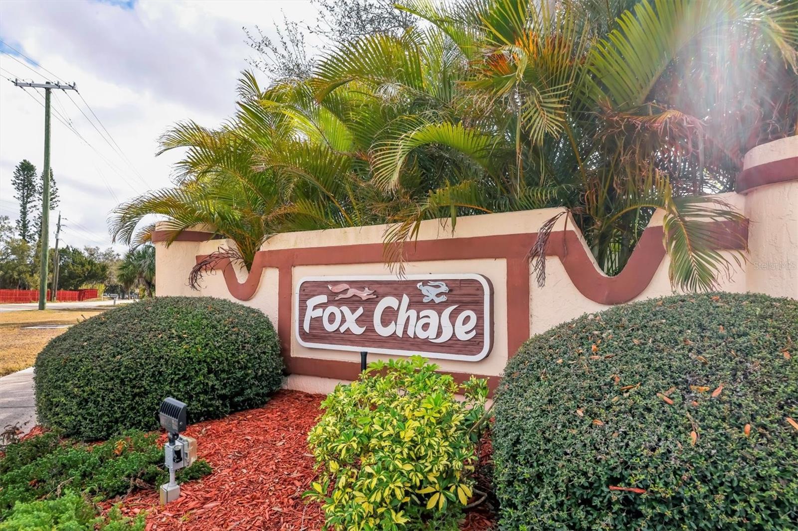 FOX CHASE - Residential