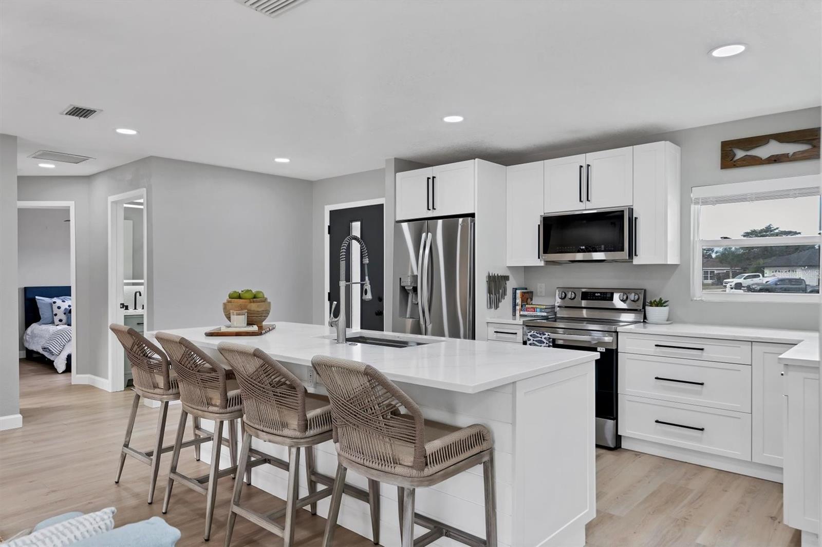 FOX CHASE - Residential