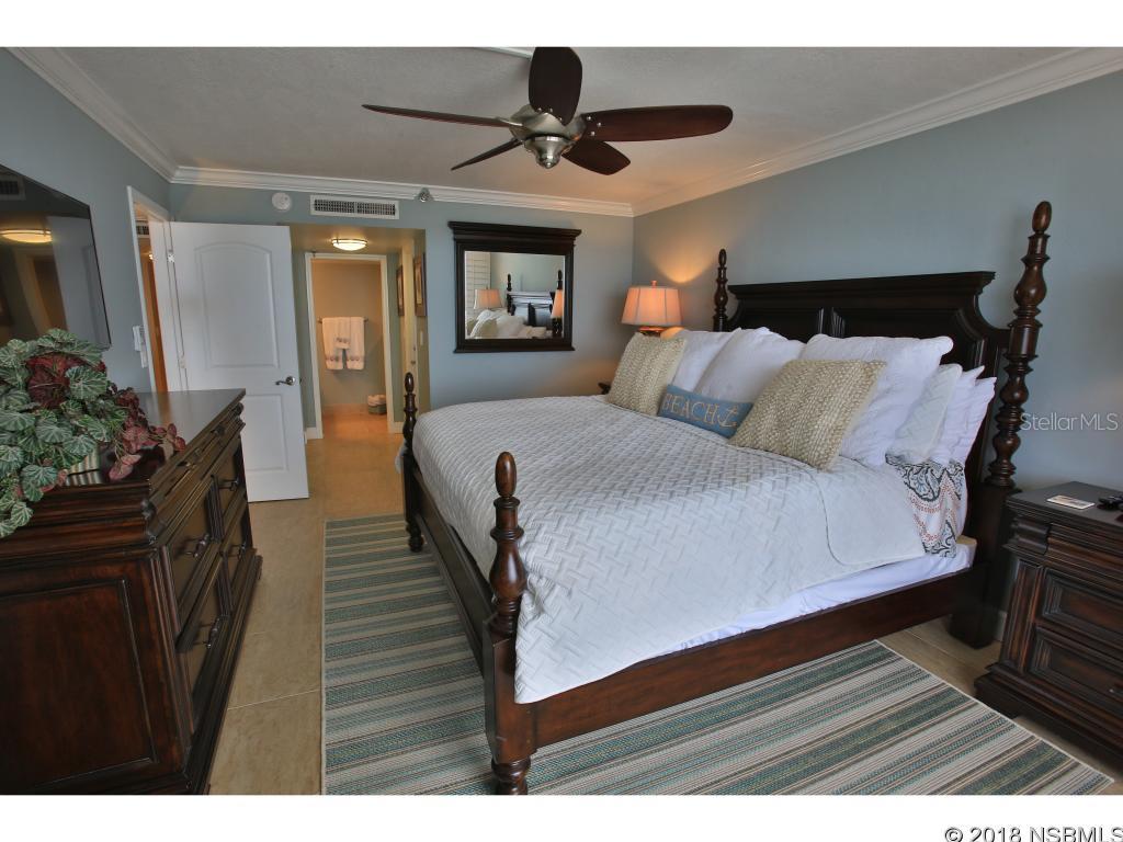 Moontide Condo - Residential