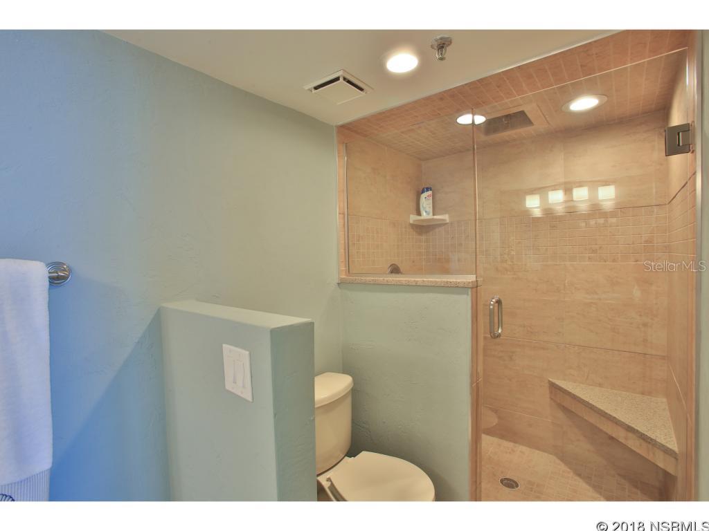 Moontide Condo - Residential