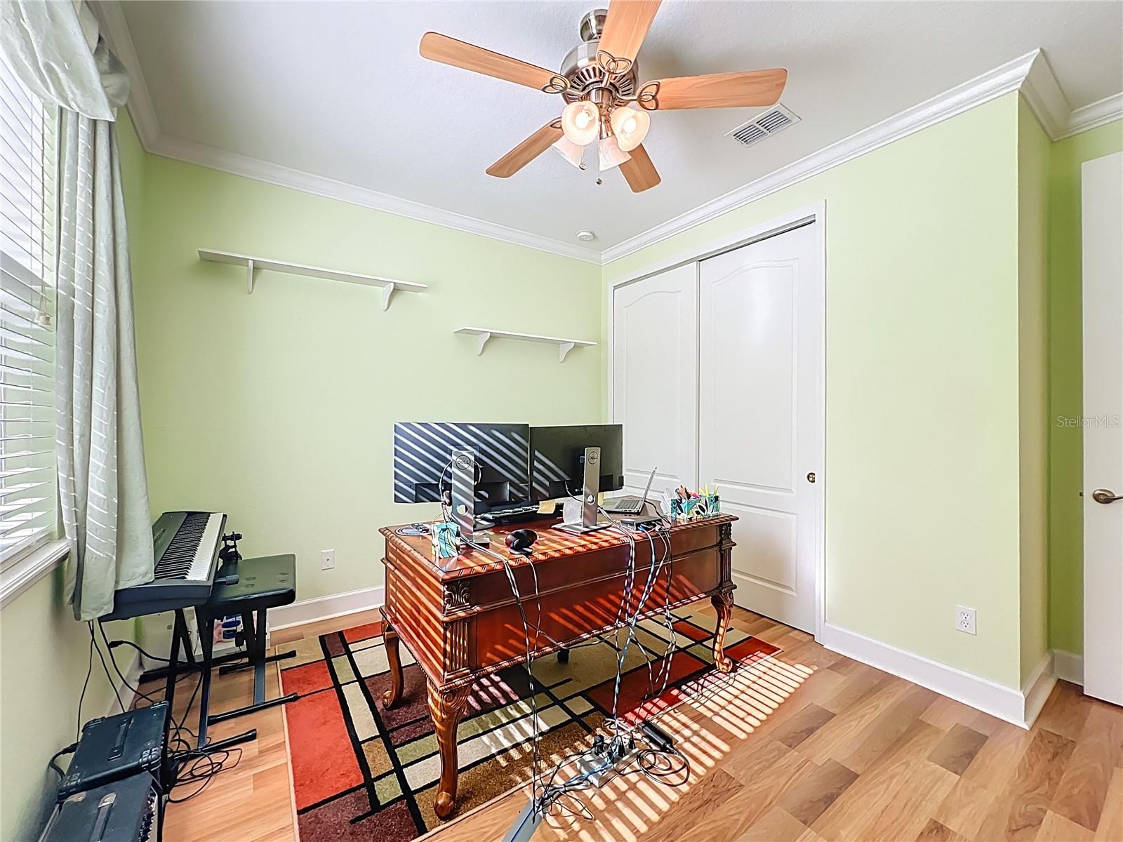 PRESTON SQUARE - Residential