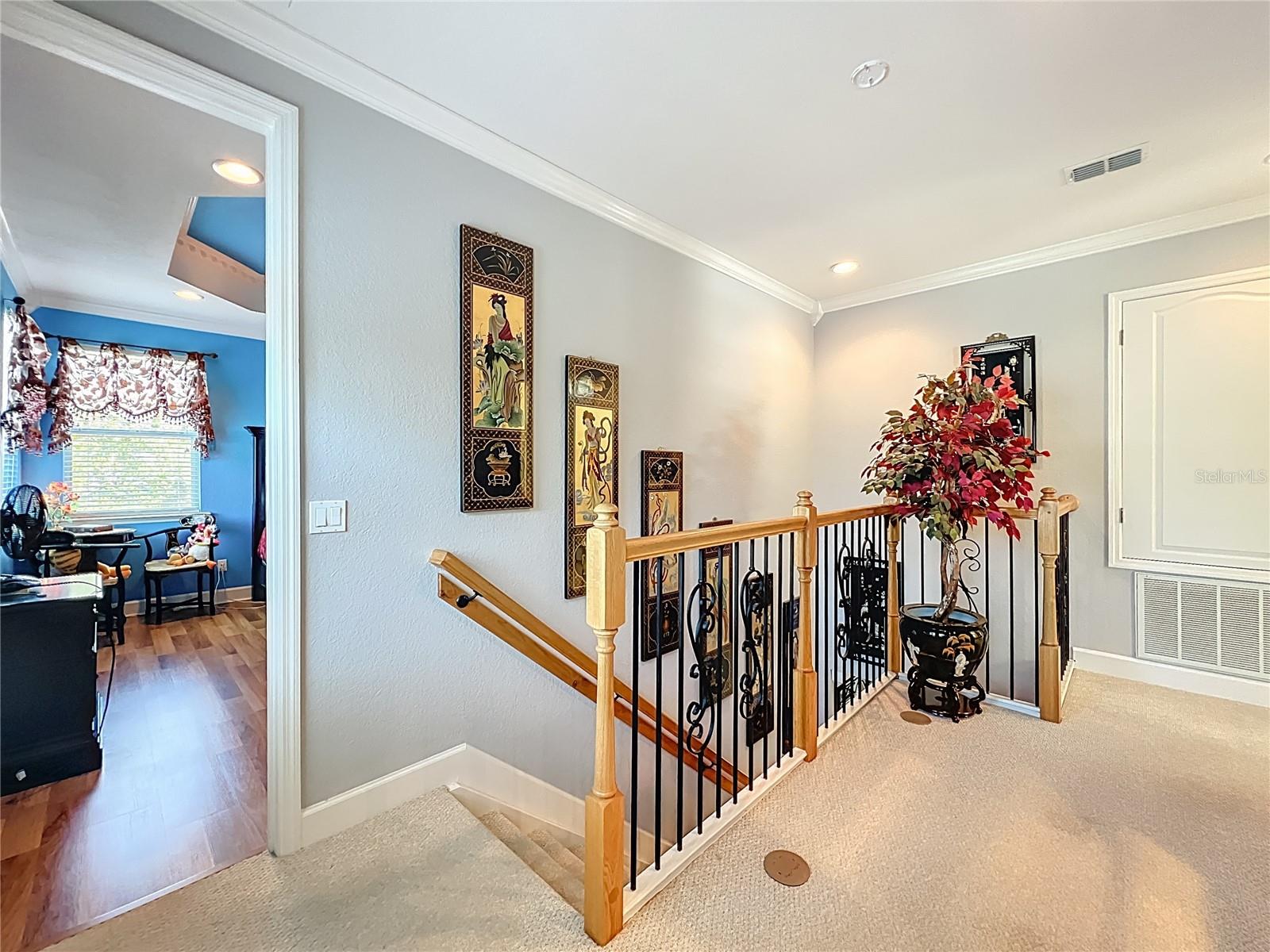 PRESTON SQUARE - Residential