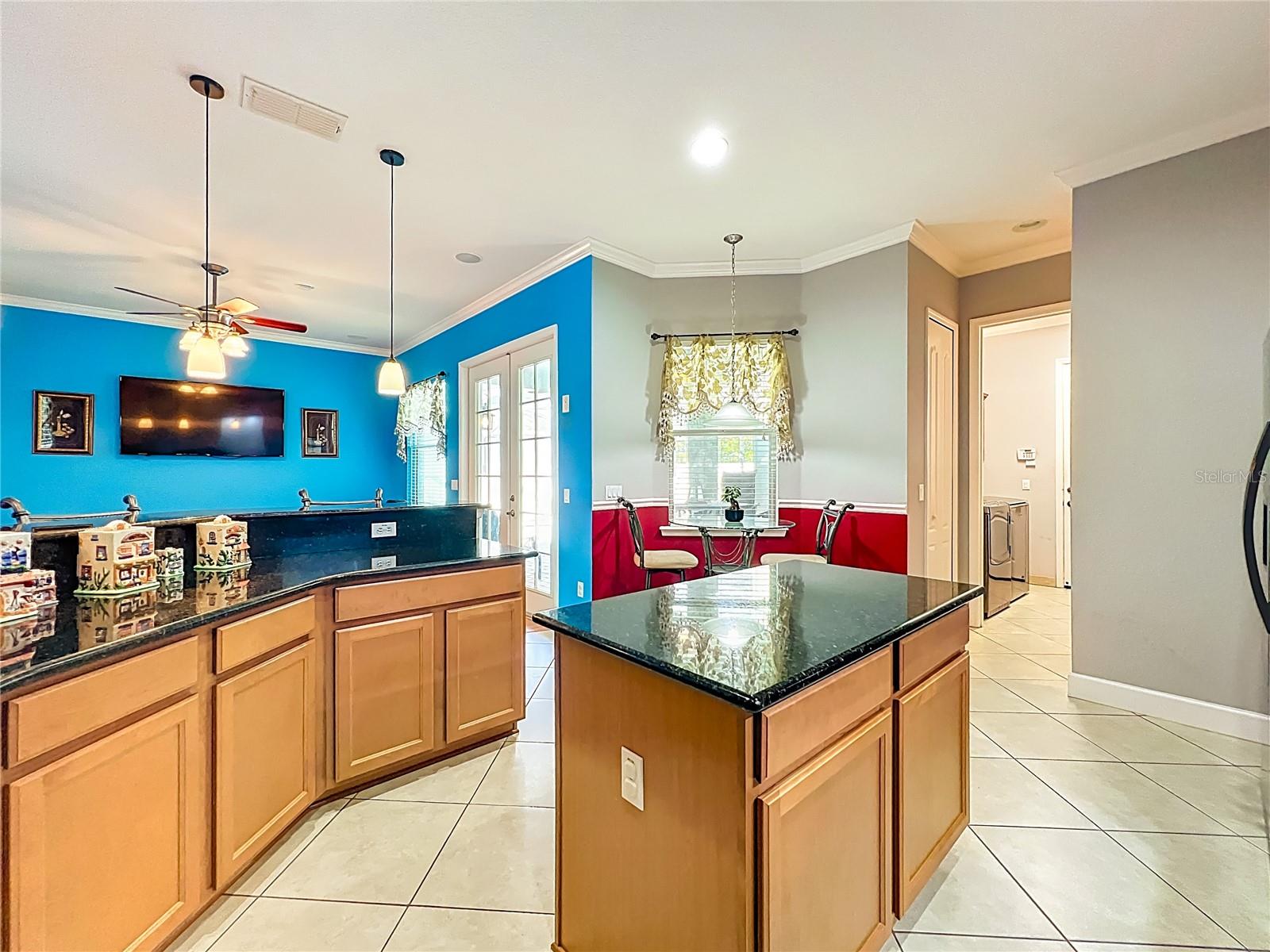 PRESTON SQUARE - Residential