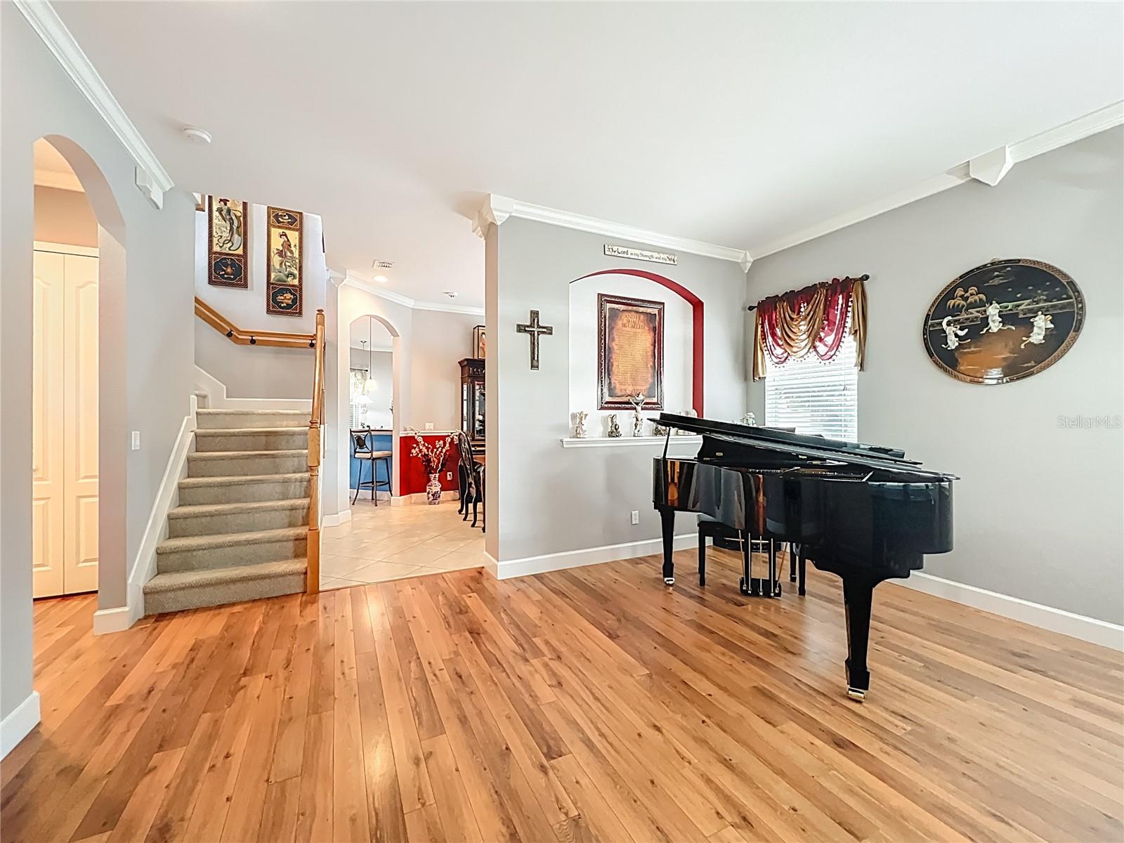 PRESTON SQUARE - Residential