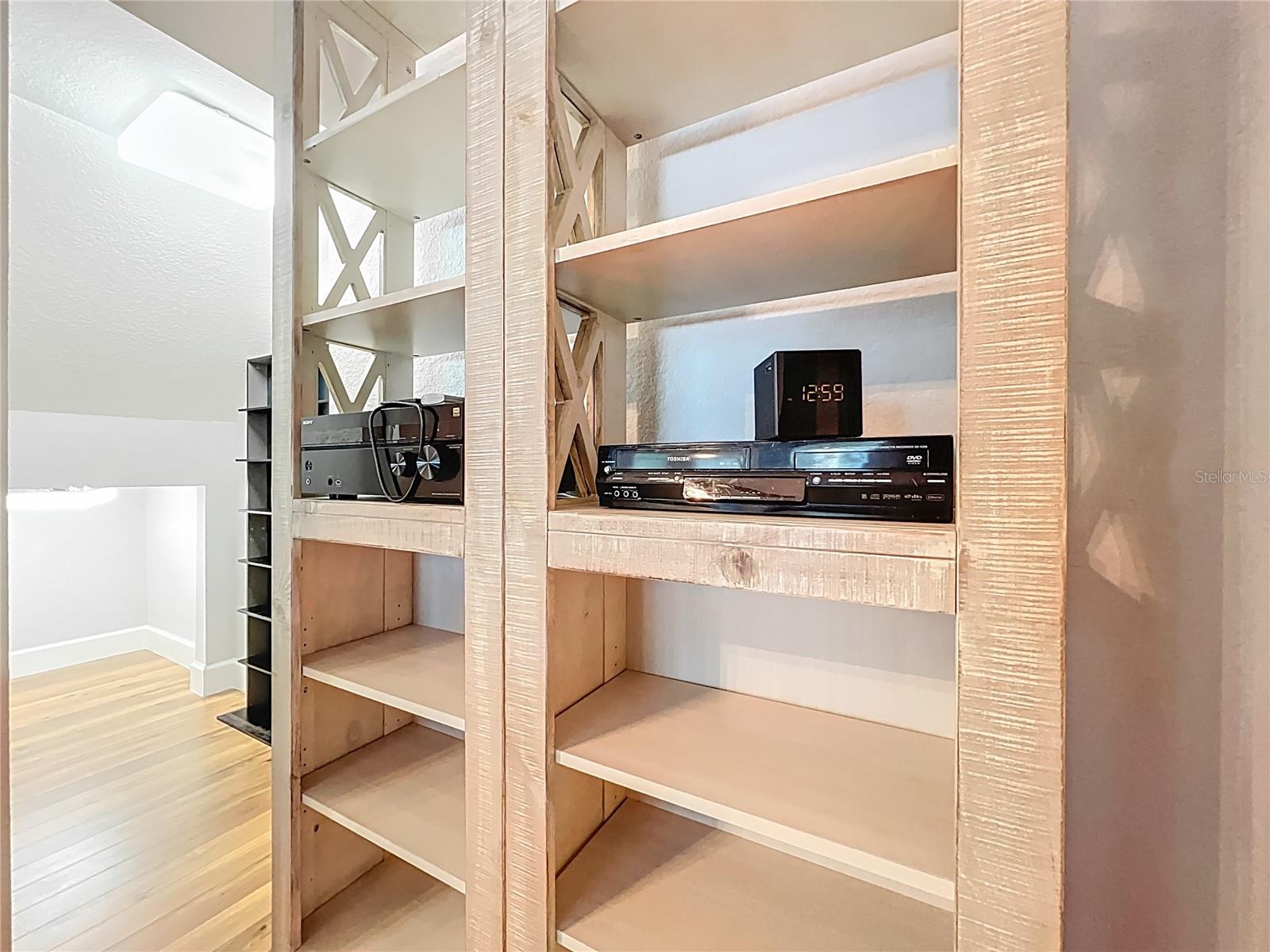 PRESTON SQUARE - Residential