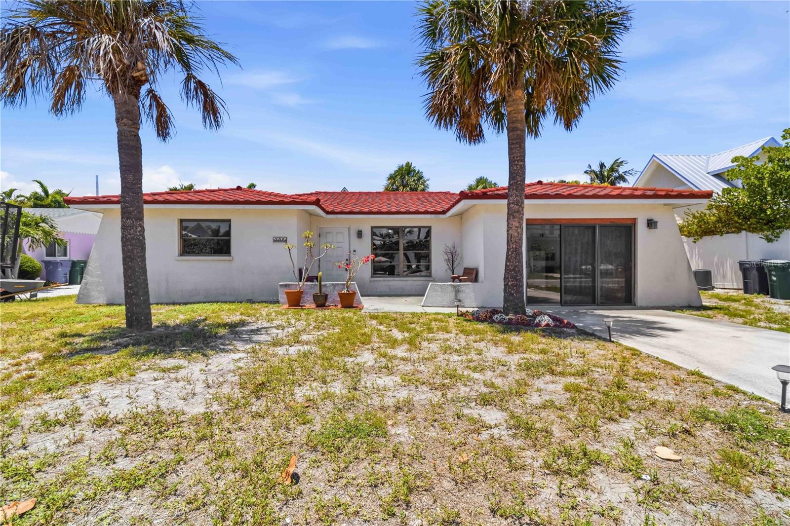 306 PALM AVENUE