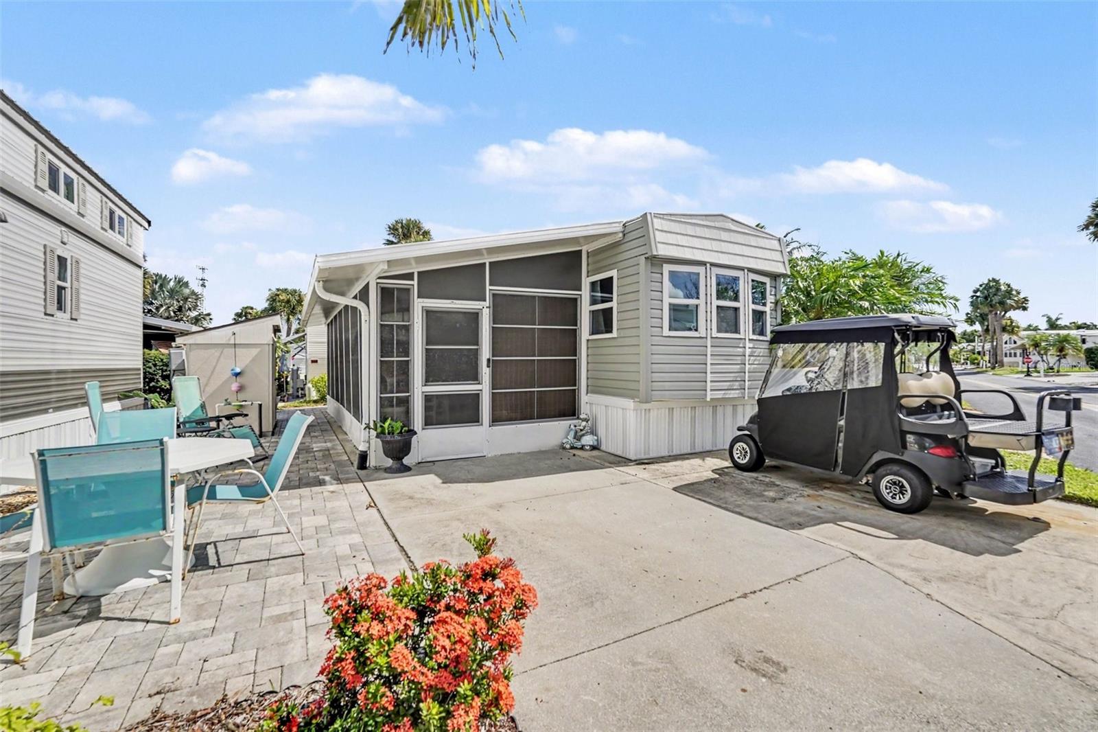 616 PIER LANE