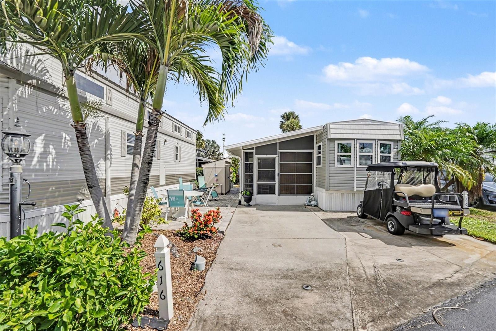 616 PIER LANE