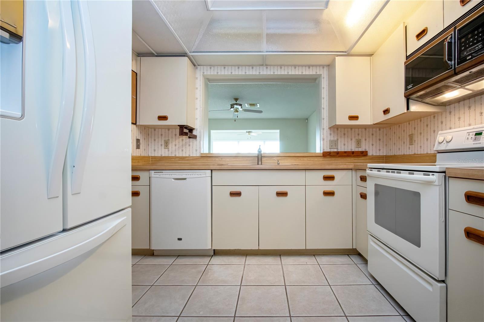 SUN CITY CENTER UNIT 47 - Residential