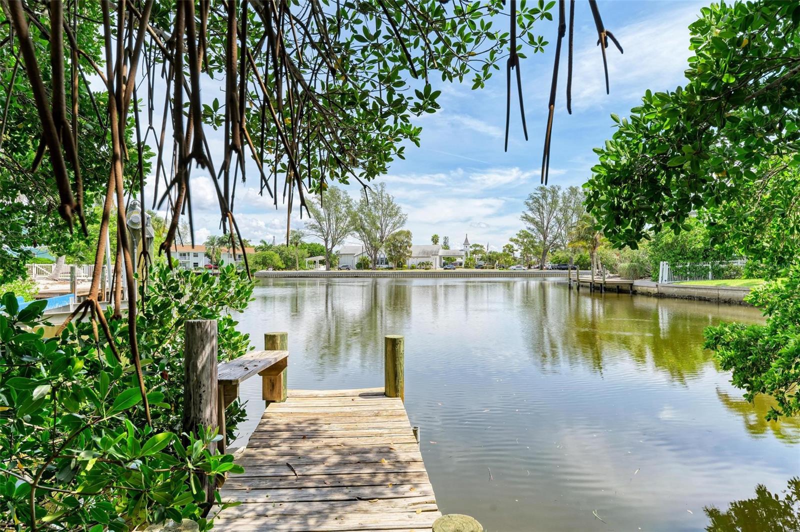 LAKE LA VISTA REP - Residential