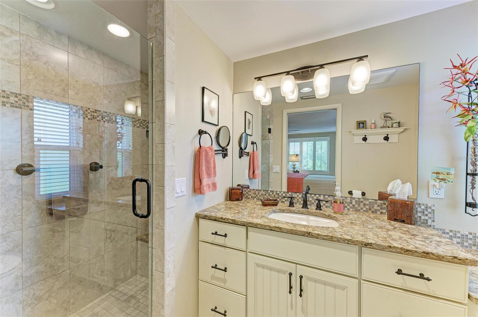 LAKE LA VISTA REP - Residential