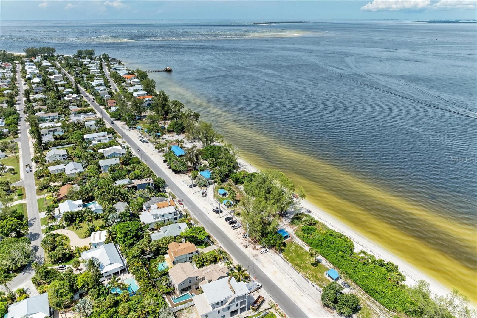 LAKE LA VISTA REP - Residential