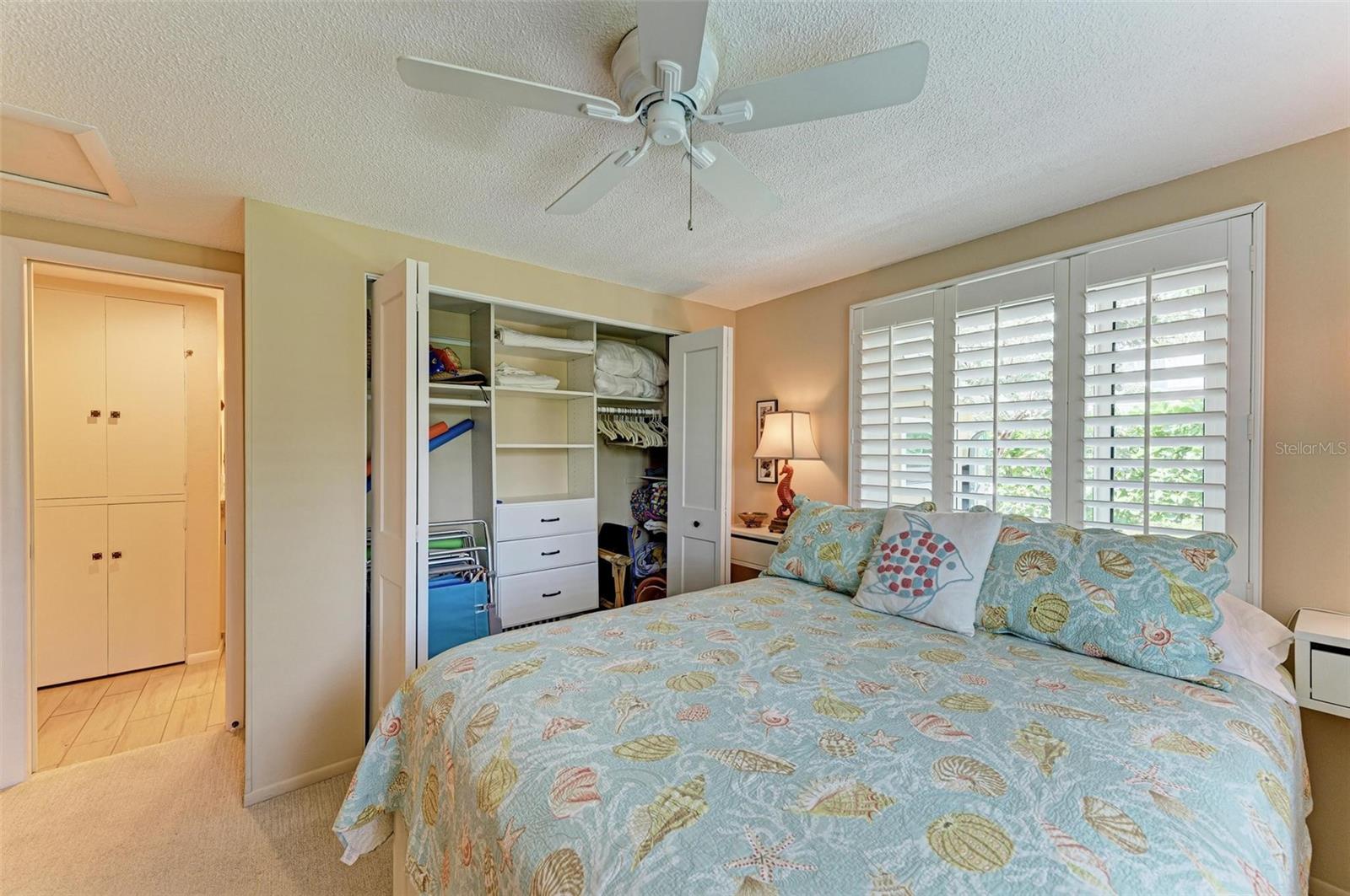 LAKE LA VISTA REP - Residential