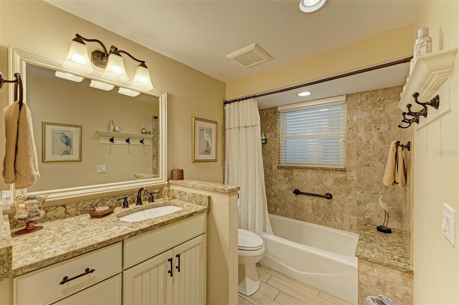 LAKE LA VISTA REP - Residential