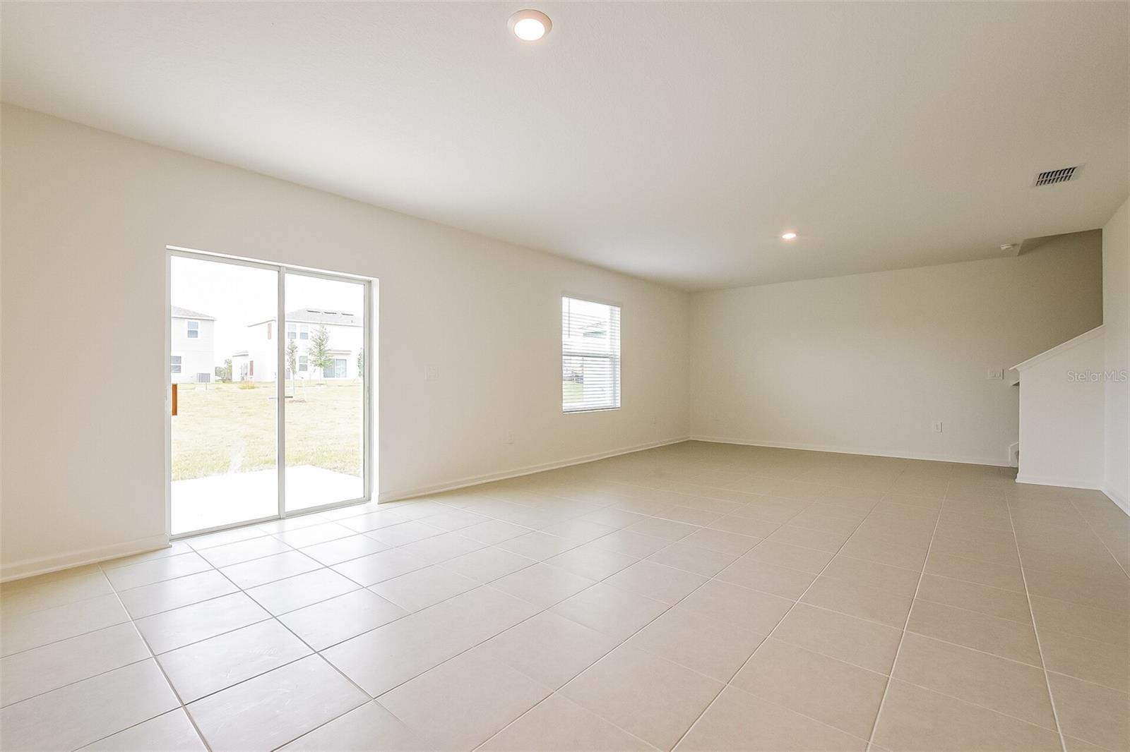 WATERSTONE PH 1A - Residential Lease