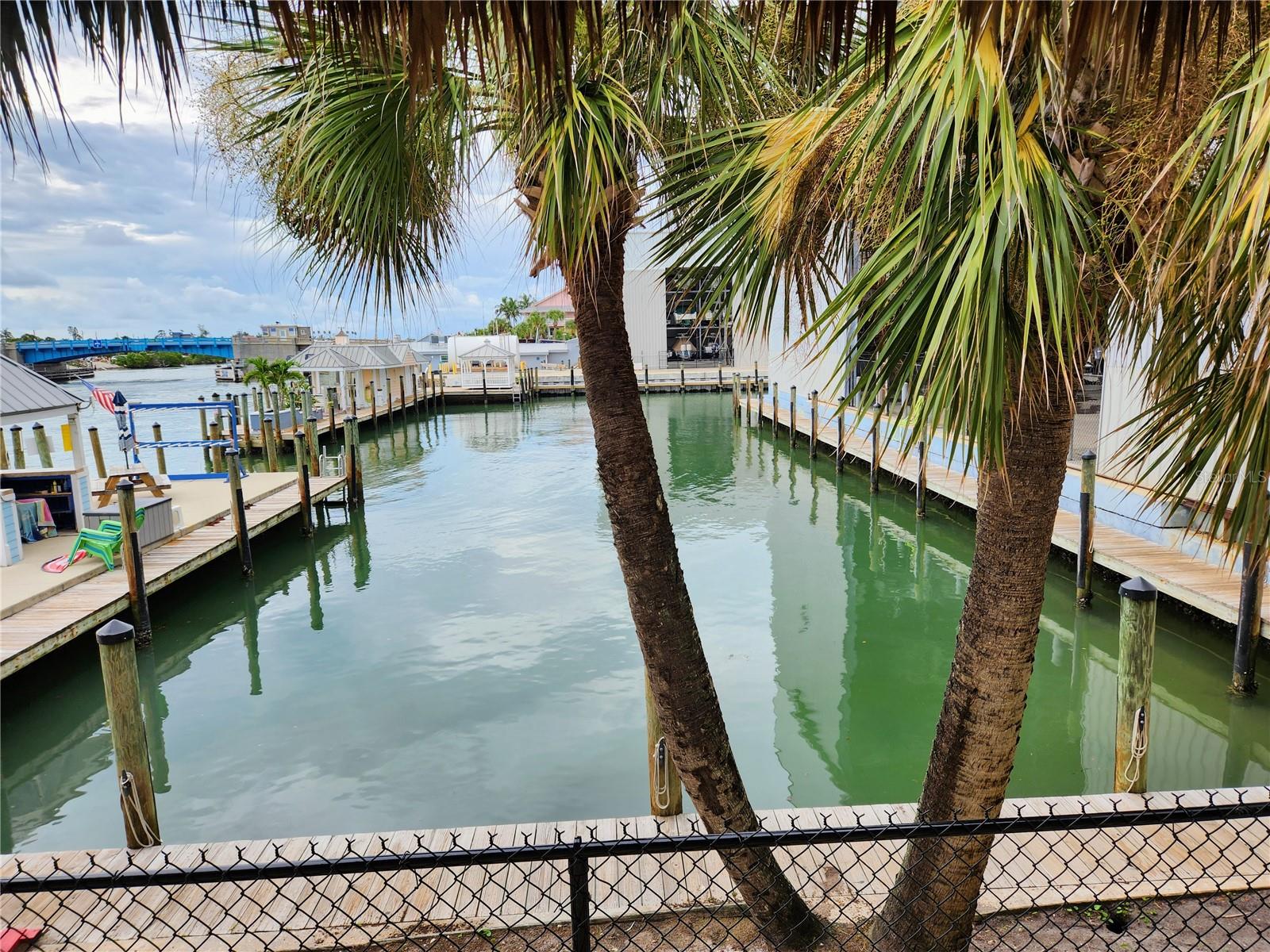 GULF HARBOR MARINA - Residential