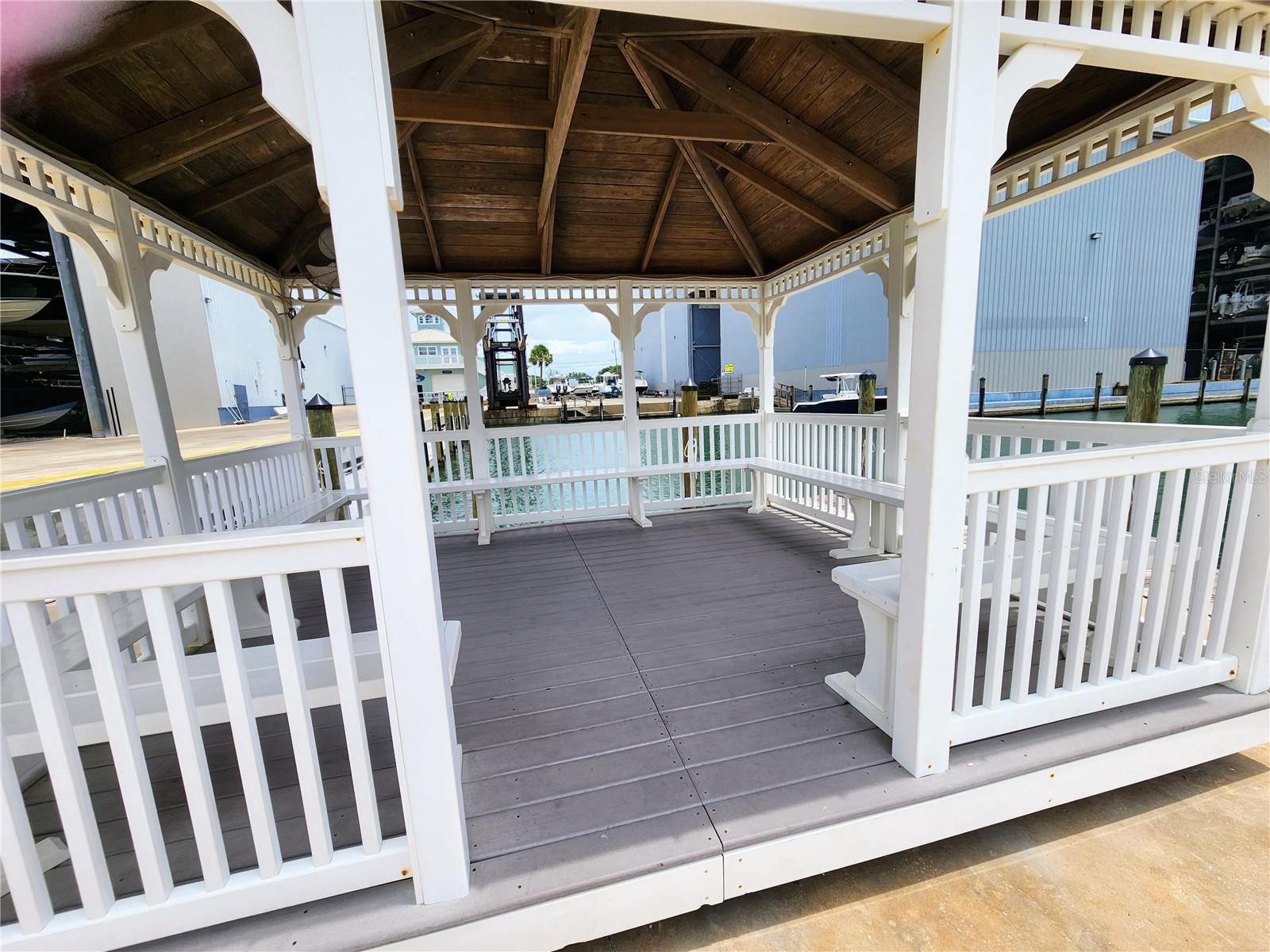 GULF HARBOR MARINA - Residential