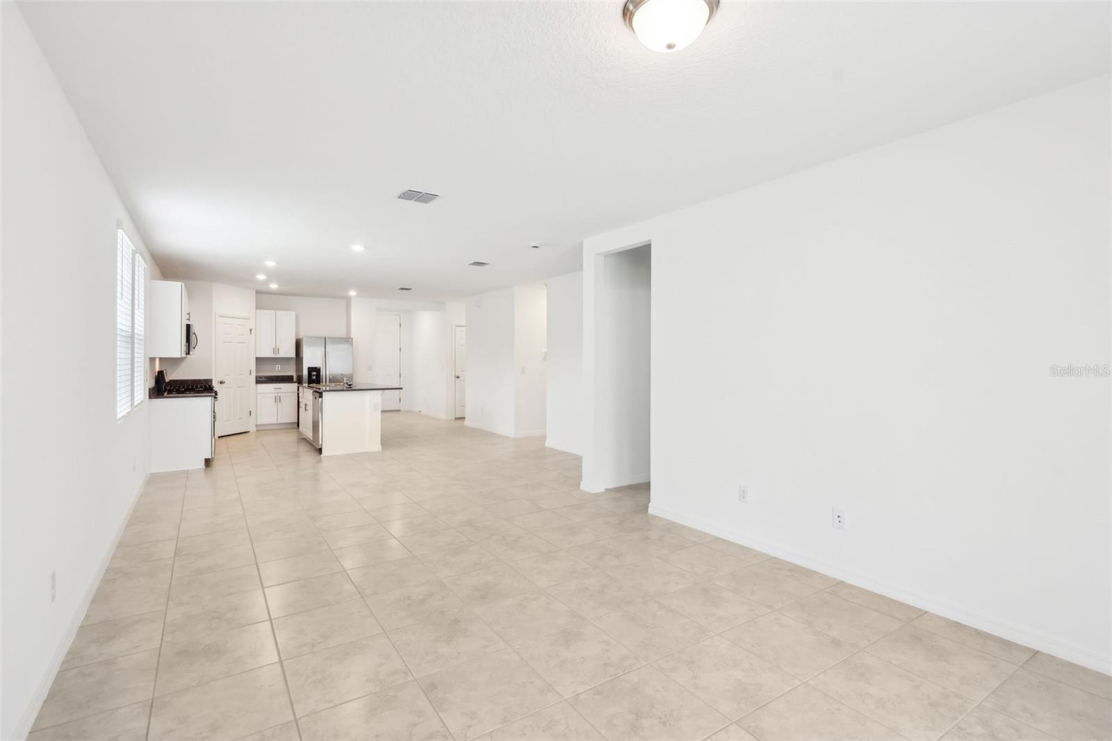 4717 JASMINE CIRCLE