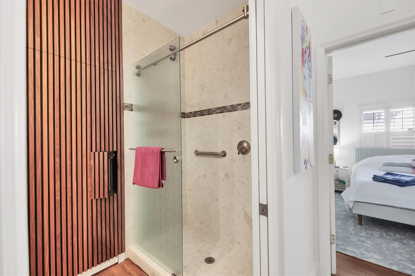 THE HIGHLANDS - Residential