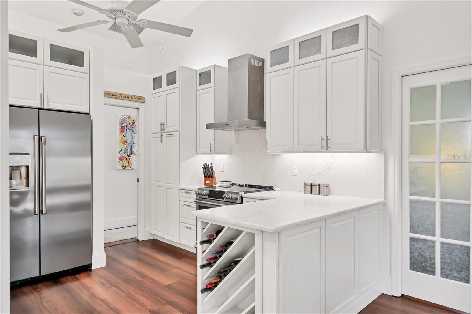 THE HIGHLANDS - Residential