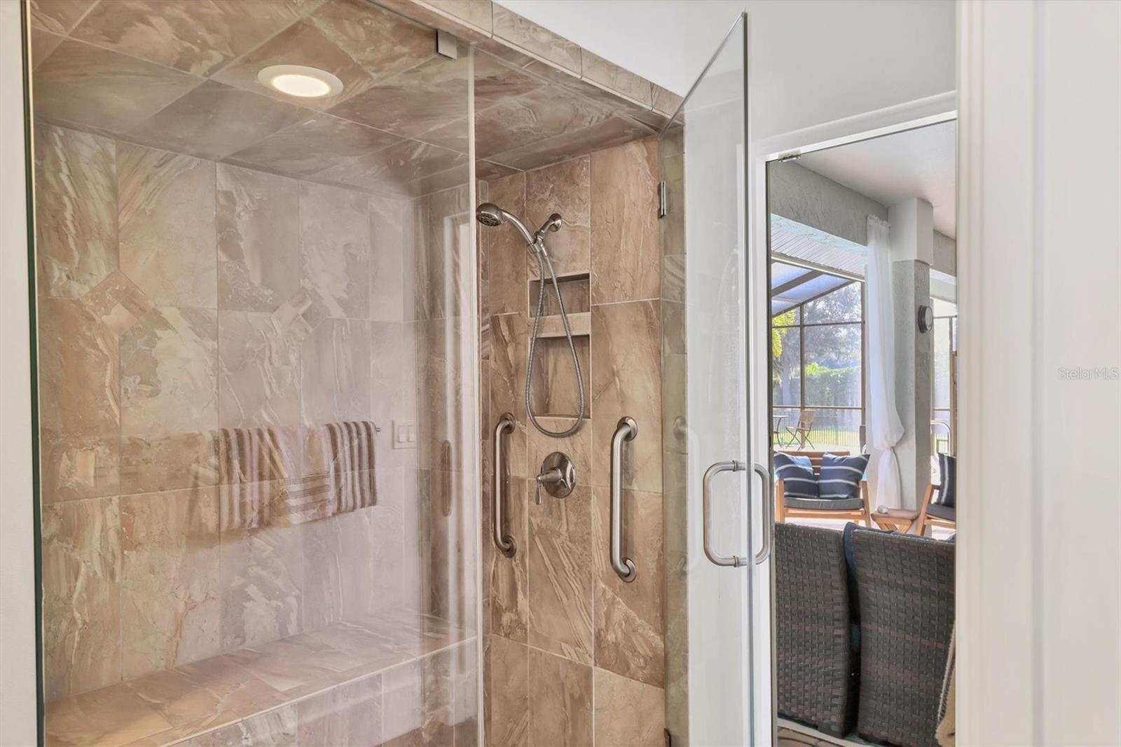 THE HIGHLANDS - Residential