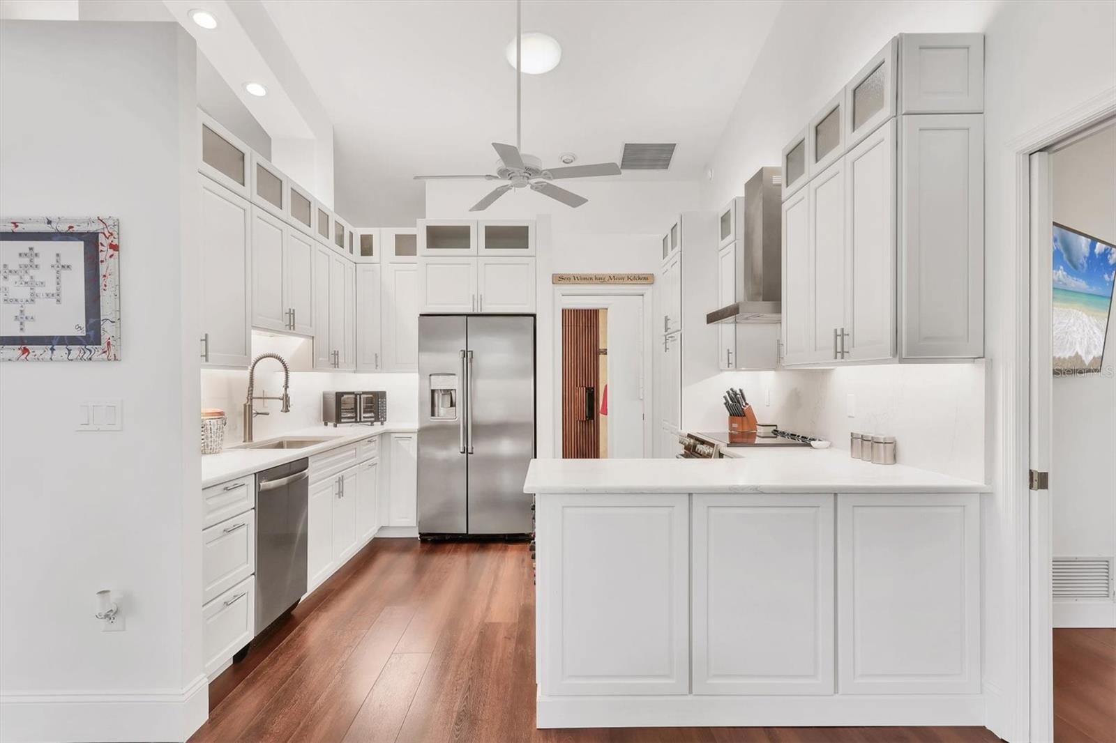 THE HIGHLANDS - Residential