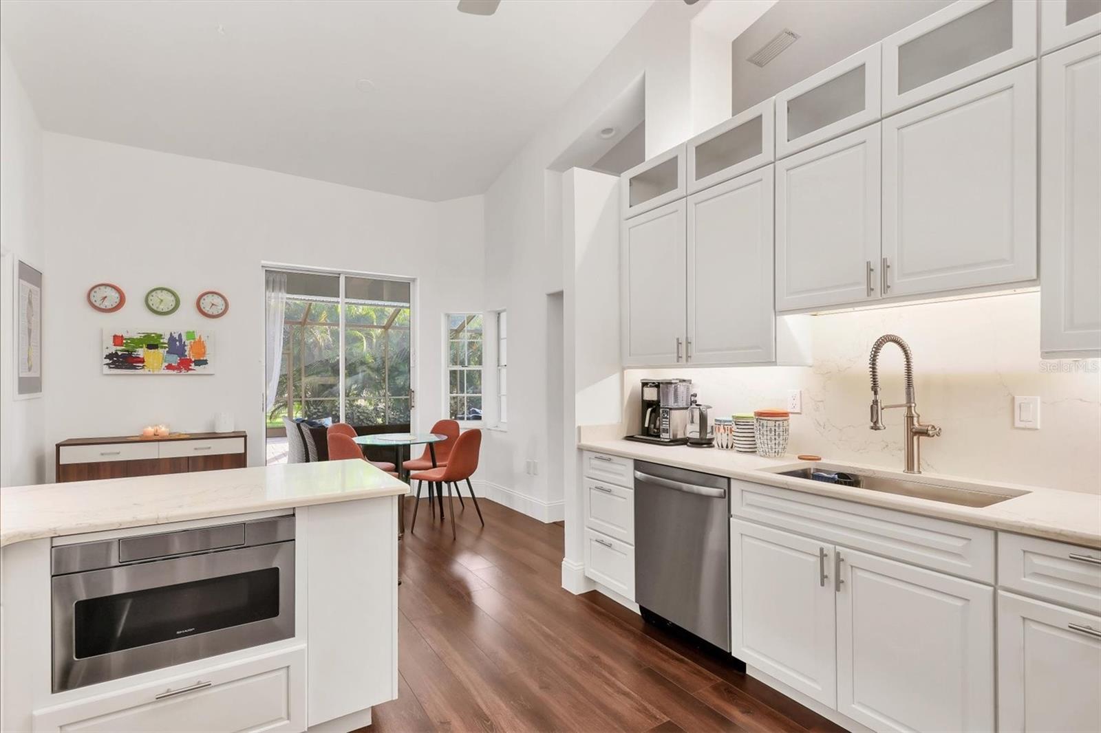 THE HIGHLANDS - Residential