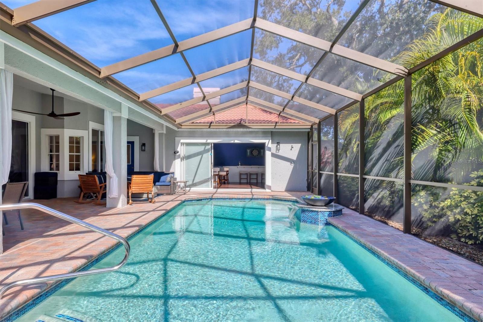 THE HIGHLANDS - Residential