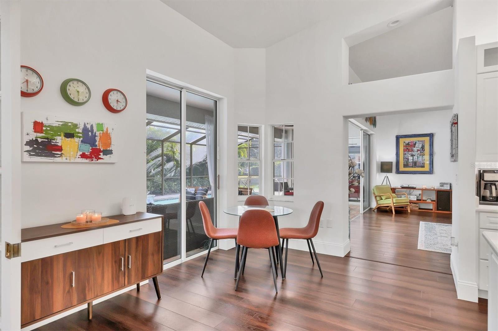 THE HIGHLANDS - Residential