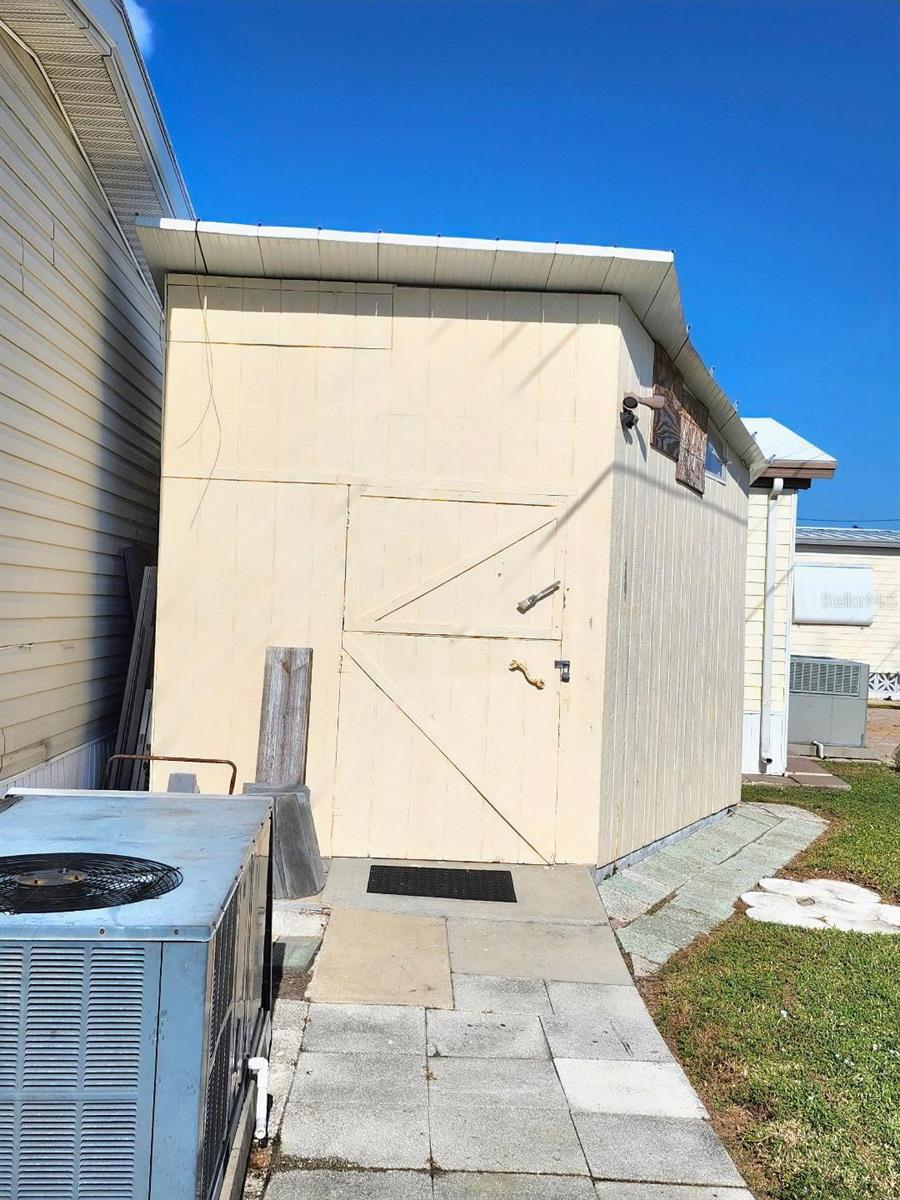 TRAILER ESTATES - Residential