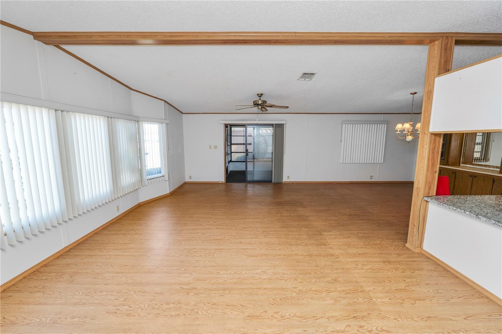 1706 FOX HILL DRIVE