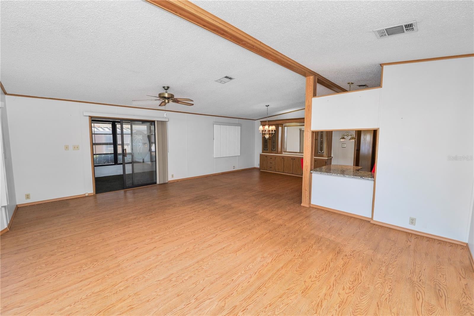1706 FOX HILL DRIVE