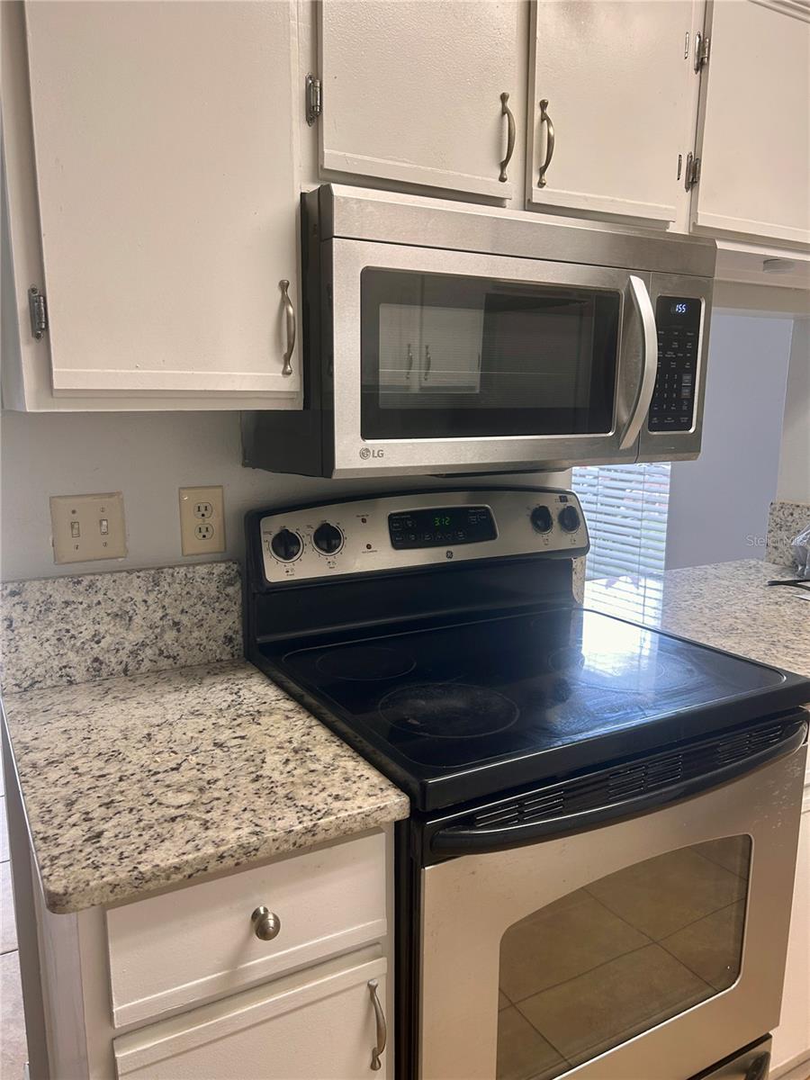 HIDDEN CREEK CONDO PH 13 - Residential Lease