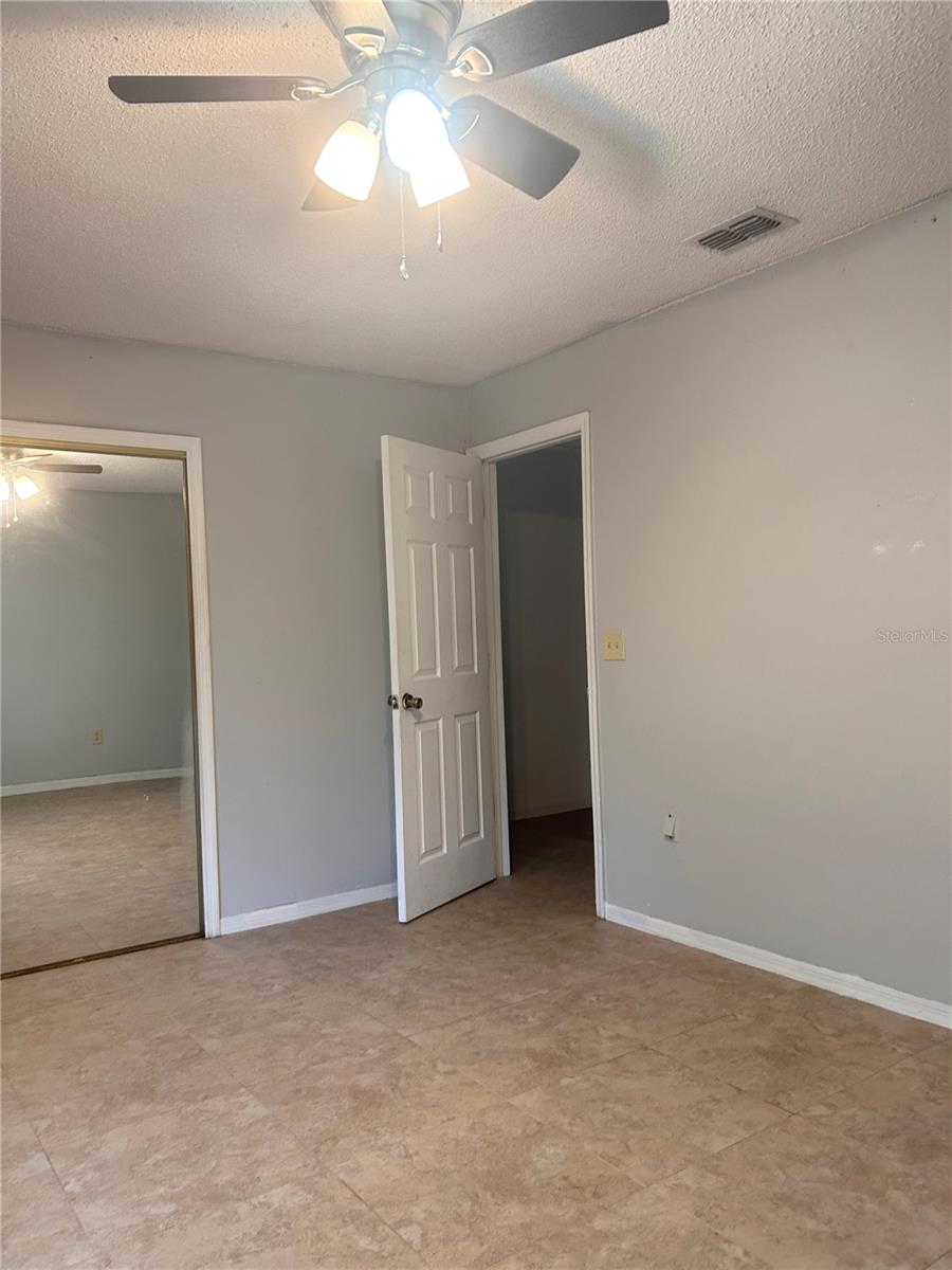 HIDDEN CREEK CONDO PH 13 - Residential Lease