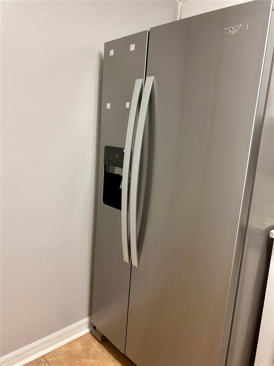 HIDDEN CREEK CONDO PH 13 - Residential Lease