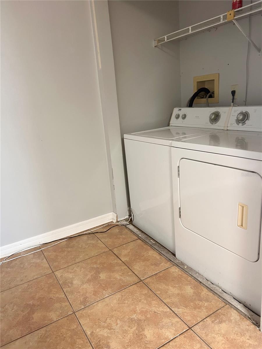 HIDDEN CREEK CONDO PH 13 - Residential Lease