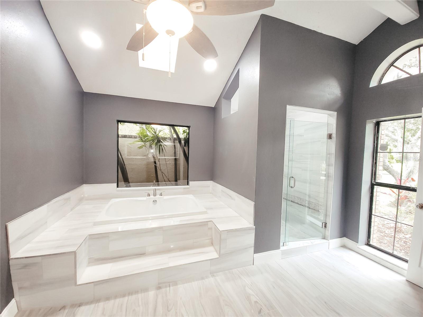 BLOOMINGDALE SEC F UNIT 1 - Residential Lease