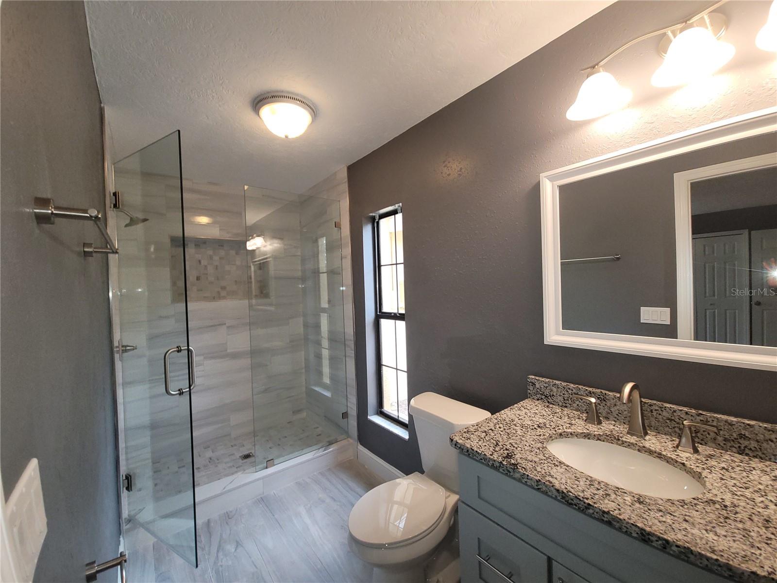 BLOOMINGDALE SEC F UNIT 1 - Residential Lease