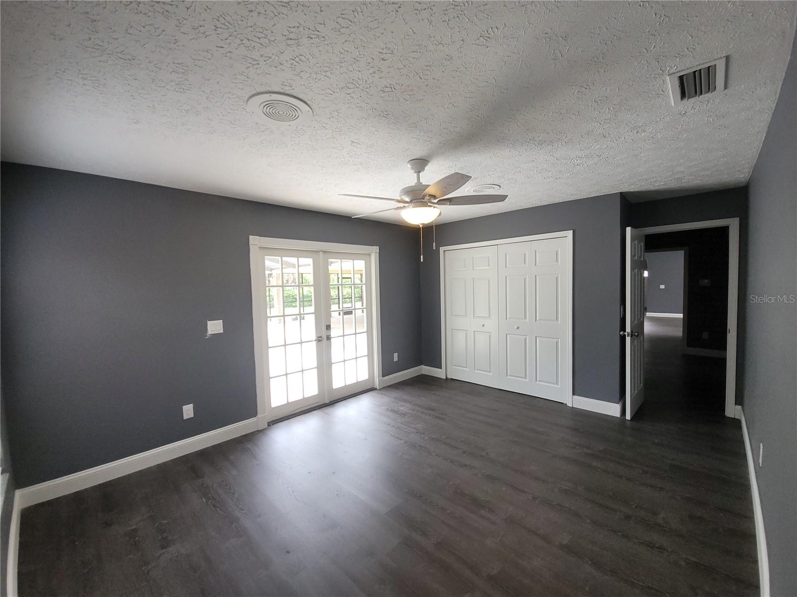 BLOOMINGDALE SEC F UNIT 1 - Residential Lease